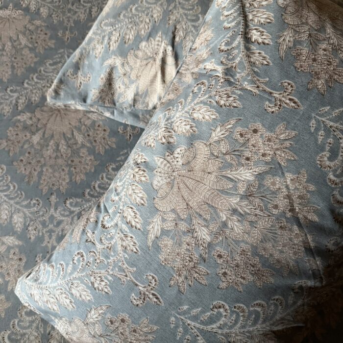 Cashmere blue